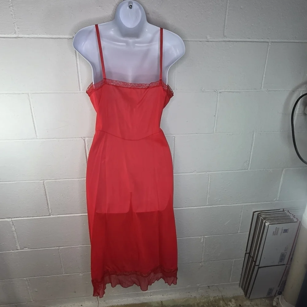Vtg 50s 60s Cherry Red Nylon Lace Full Slip Dress 40 - Picture 7 of 10